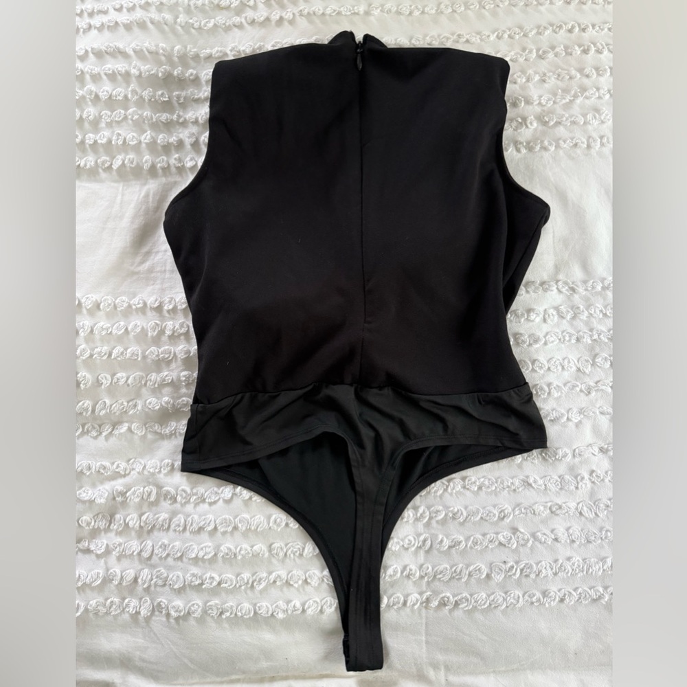 NWOT Fashion Nova Classy And Rich Bodysuit - Picture 7 of 7